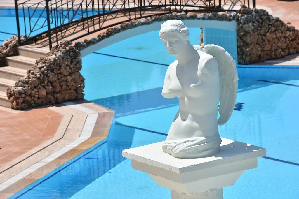 Artemisia Royal Park Club Hotel Oludeniz 3*,